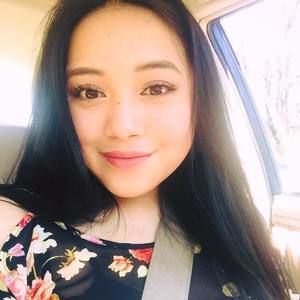 Meet your Posher, Lianna